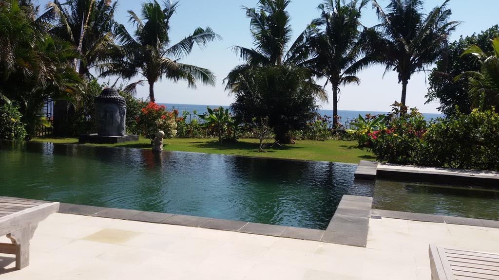 Villa Danison Umeanyar Bilik gambar